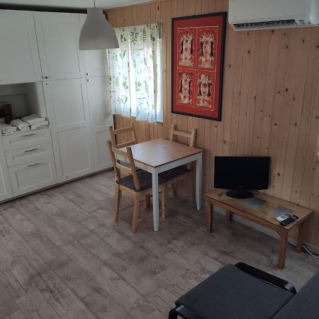 Luminoso Y Acogedor Apartamento Junto A La Macarena De Sevilla Bagian luar foto
