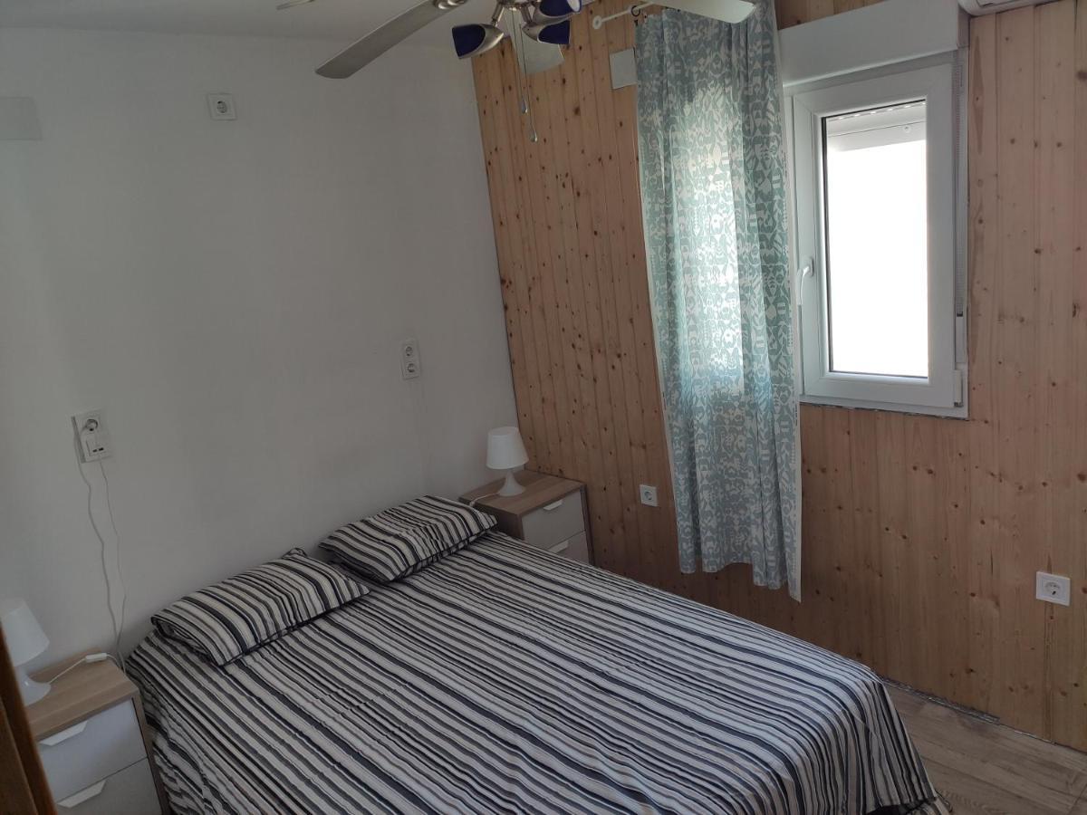 Luminoso Y Acogedor Apartamento Junto A La Macarena De Sevilla Bagian luar foto