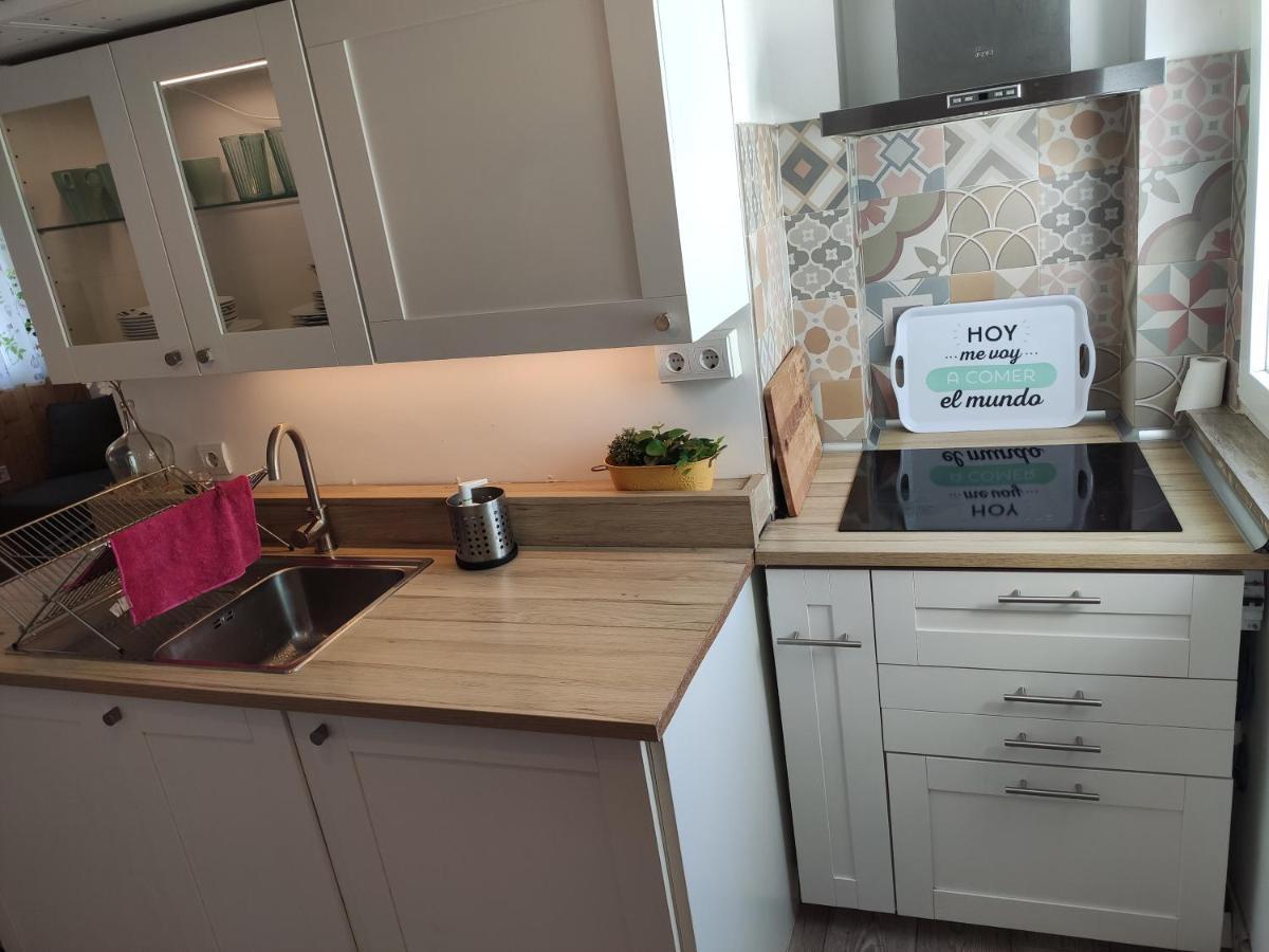Luminoso Y Acogedor Apartamento Junto A La Macarena De Sevilla Bagian luar foto