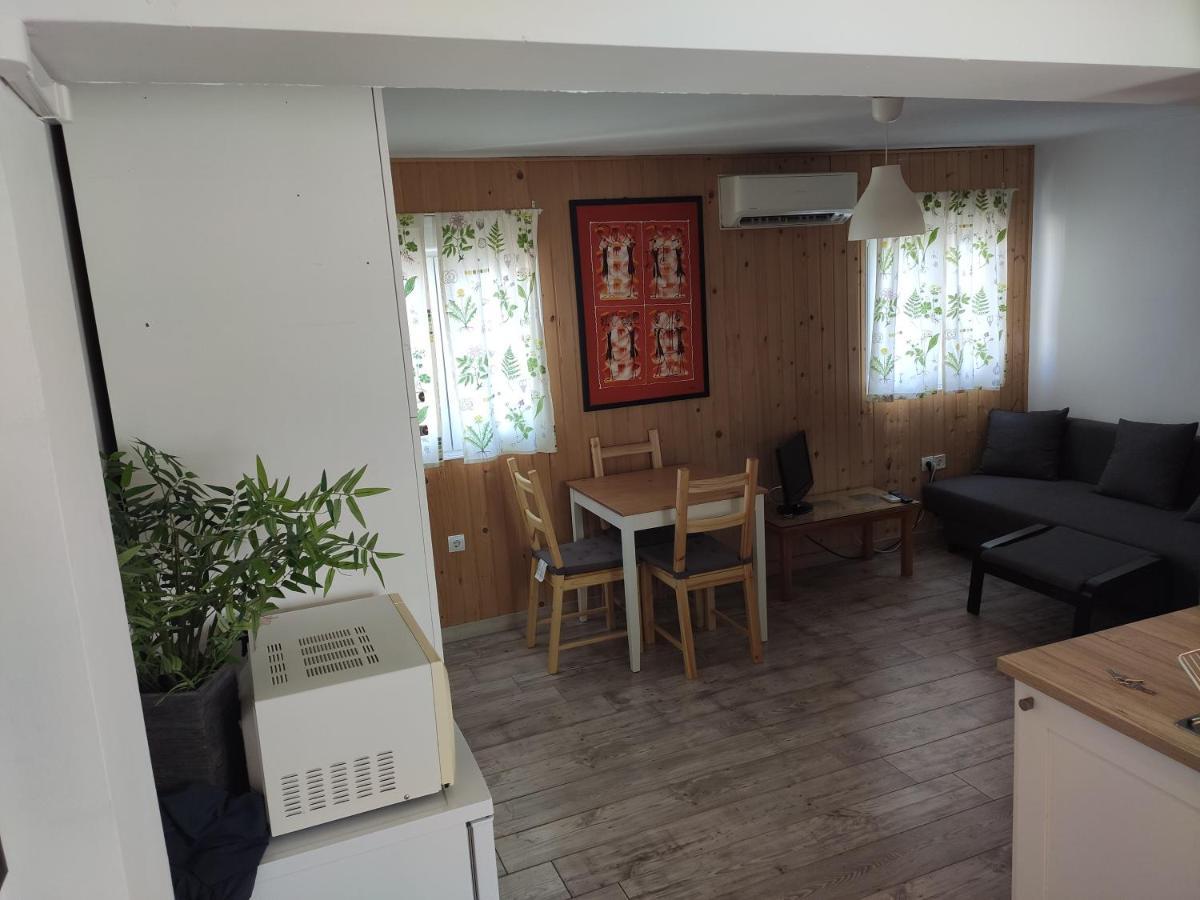 Luminoso Y Acogedor Apartamento Junto A La Macarena De Sevilla Bagian luar foto